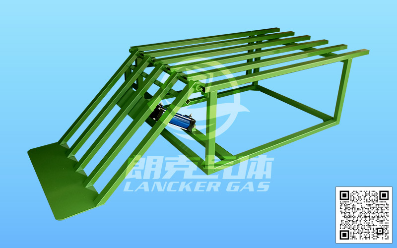 氣瓶上（下）瓶架