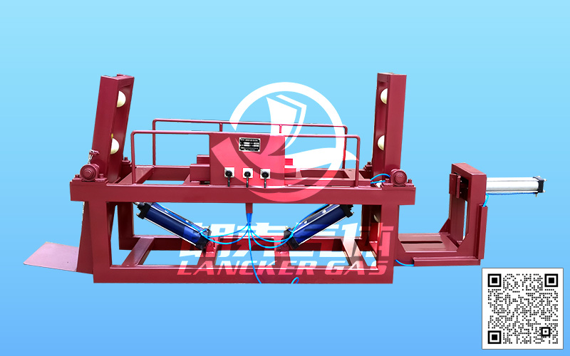 乙炔丙烷鋼瓶內(nèi)部清洗機(jī)