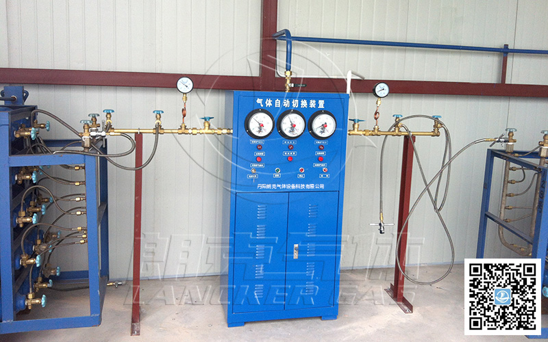 集裝格自動(dòng)切換匯流排 (3).jpg 集裝格自動(dòng)切換匯流排 (3).jpg