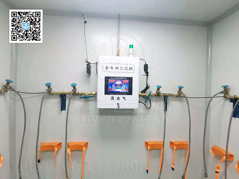 數(shù)顯全自動(dòng)切換匯流排_(tái)圖2.jpg 數(shù)顯全自動(dòng)切換匯流排_(tái)圖2.jpg