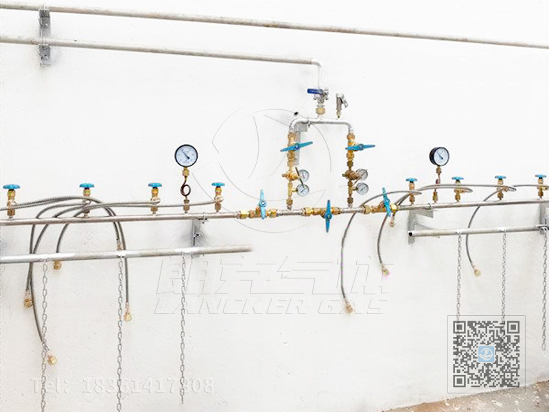 雙側(cè)匯流排_圖3.jpg 雙側(cè)匯流排_圖3.jpg